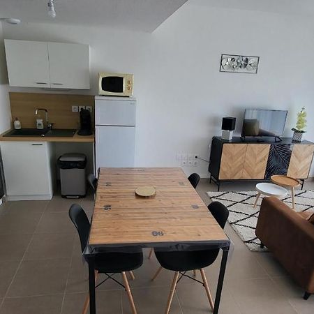 Appartement Avec Balcon/Terrasse مونتيو المظهر الخارجي الصورة